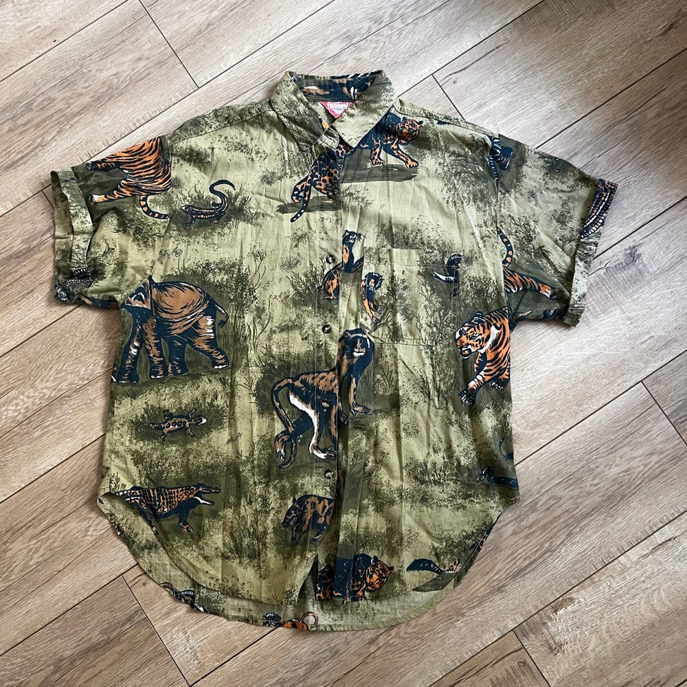 Vintage Wildlife Print Button Down Shirt